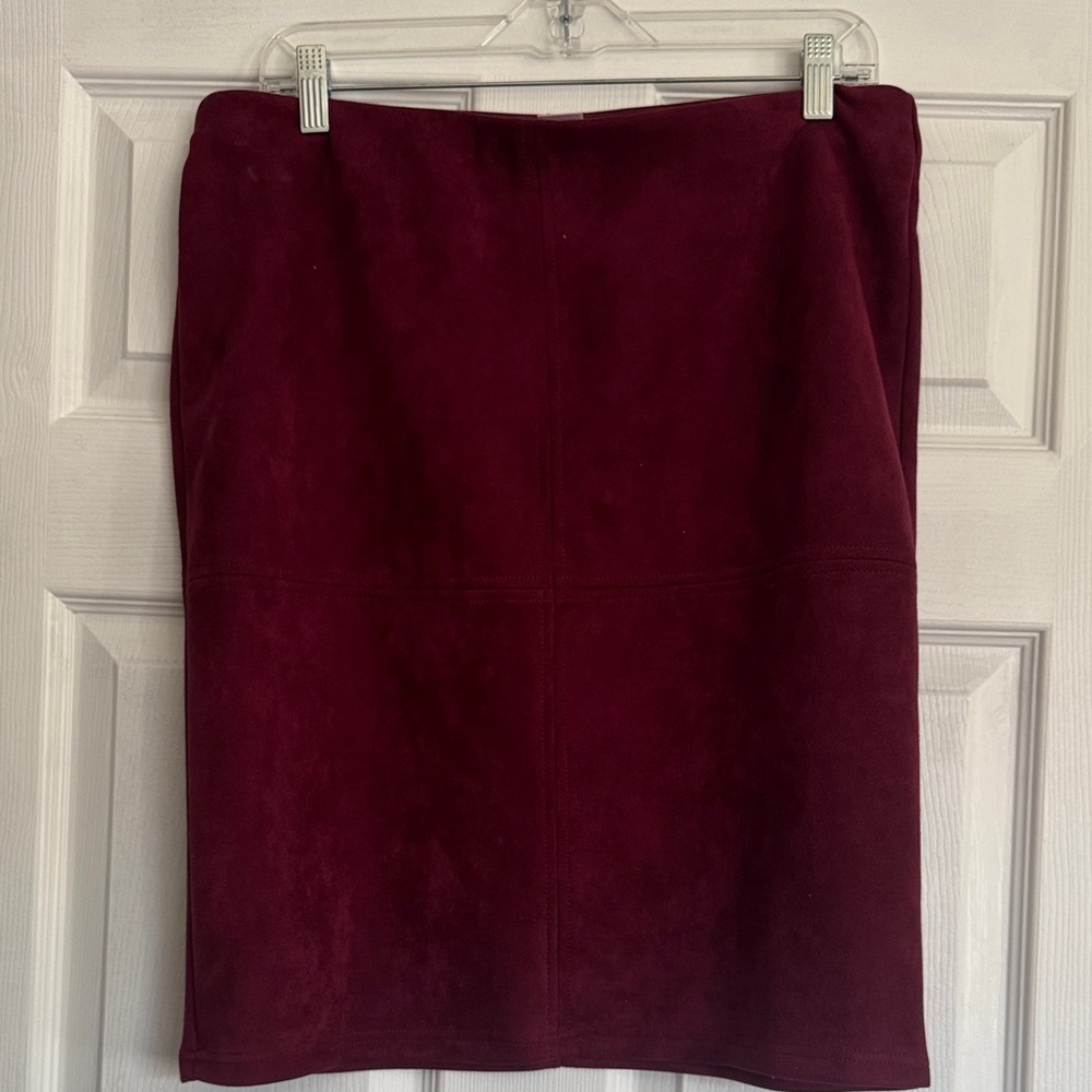 Roz & Ali Burgundy Suede Pencil Skirt